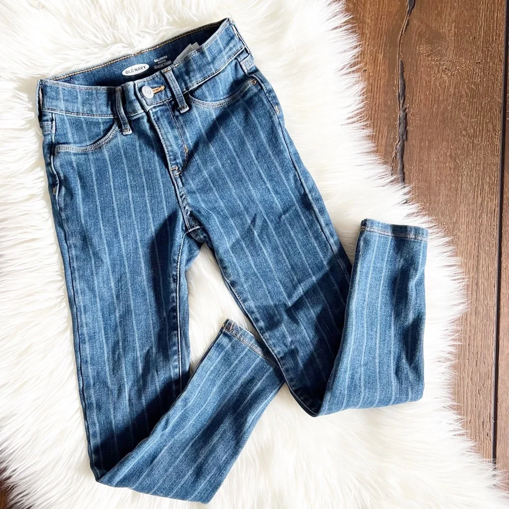 Worn Once Old Navy Pinstriped Ballerina Jeggings